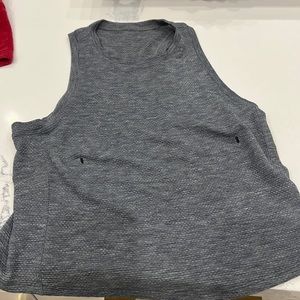 Lulu lemon like new. Size 2. Racerback. Athletic/run material